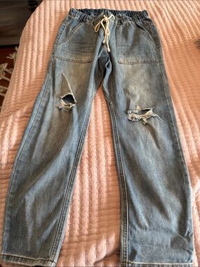 Mustard Seed Light Blue Distressed Relaxed Drawstring Jeans